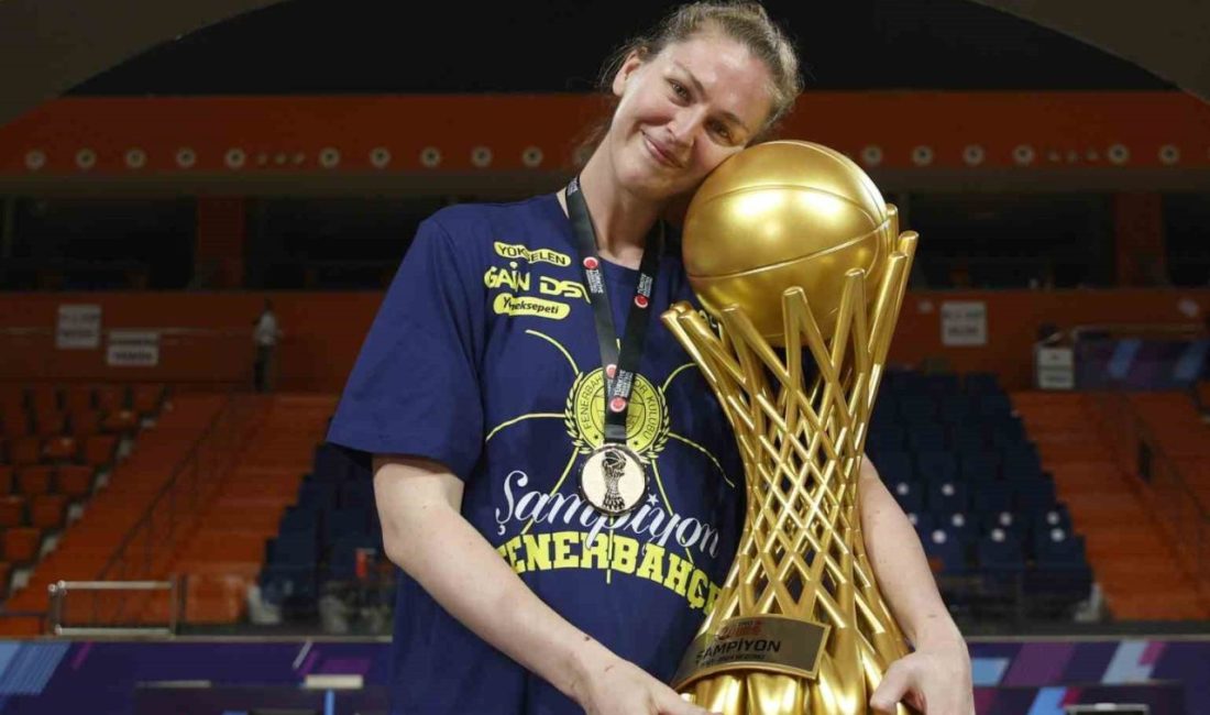 Fenerbahçe Kadın Basketbol Takımı, Emma Meesseman ile 1 yıllık yeni