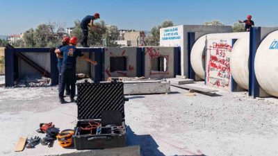 İzmir Büyükşehir Belediyesi İtfaiye Dairesi Başkanlığı, muhtemel afetlere daha etkin