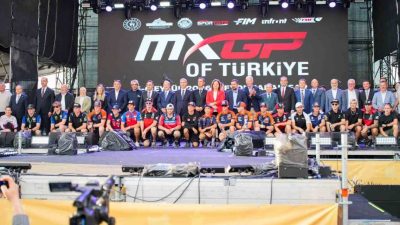 Dünya Motokros Şampiyonası’nın resmi açılış töreni uluslararası federasyon temsilcileri ve