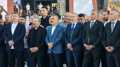 Ankara’nın Sincan ilçesinde düzenlenen Türk Dünyası Festivali’nde, Türk dünyasına ait